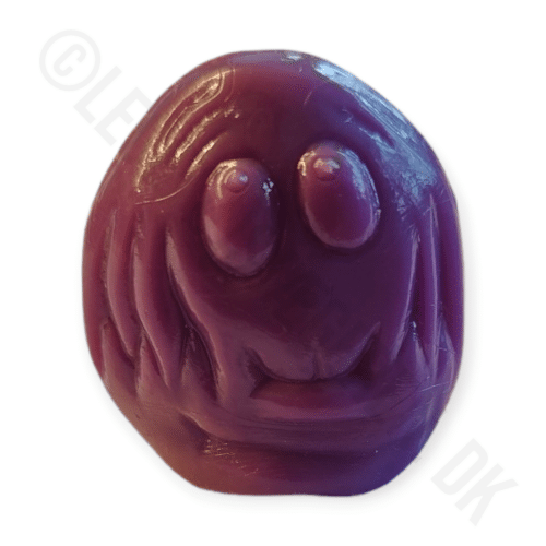 16. walnut lilla